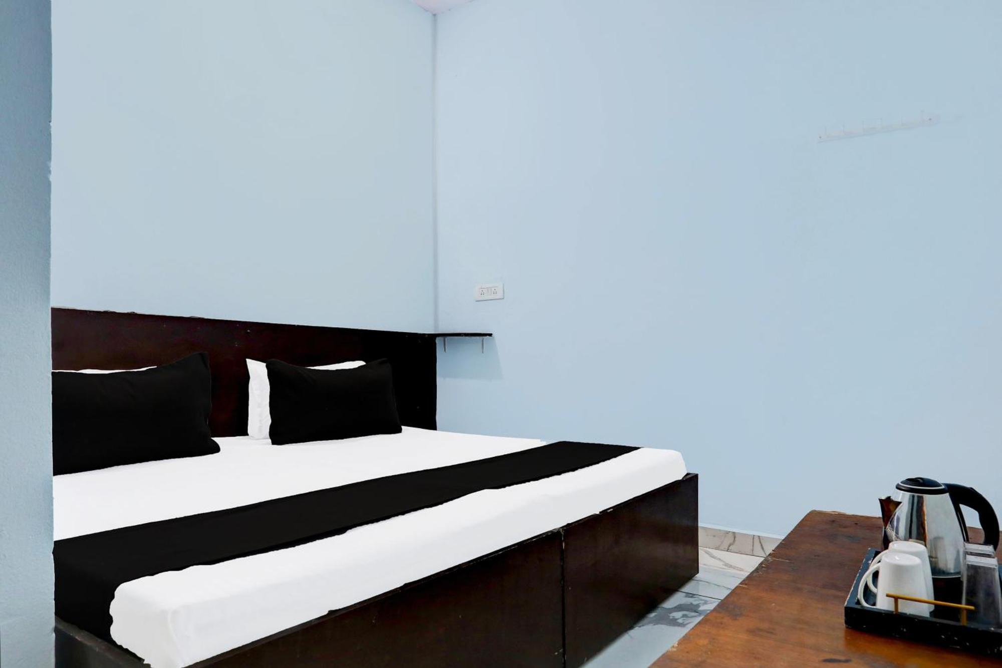 Spot On New Diamond Guest House Rudrapur Dış mekan fotoğraf