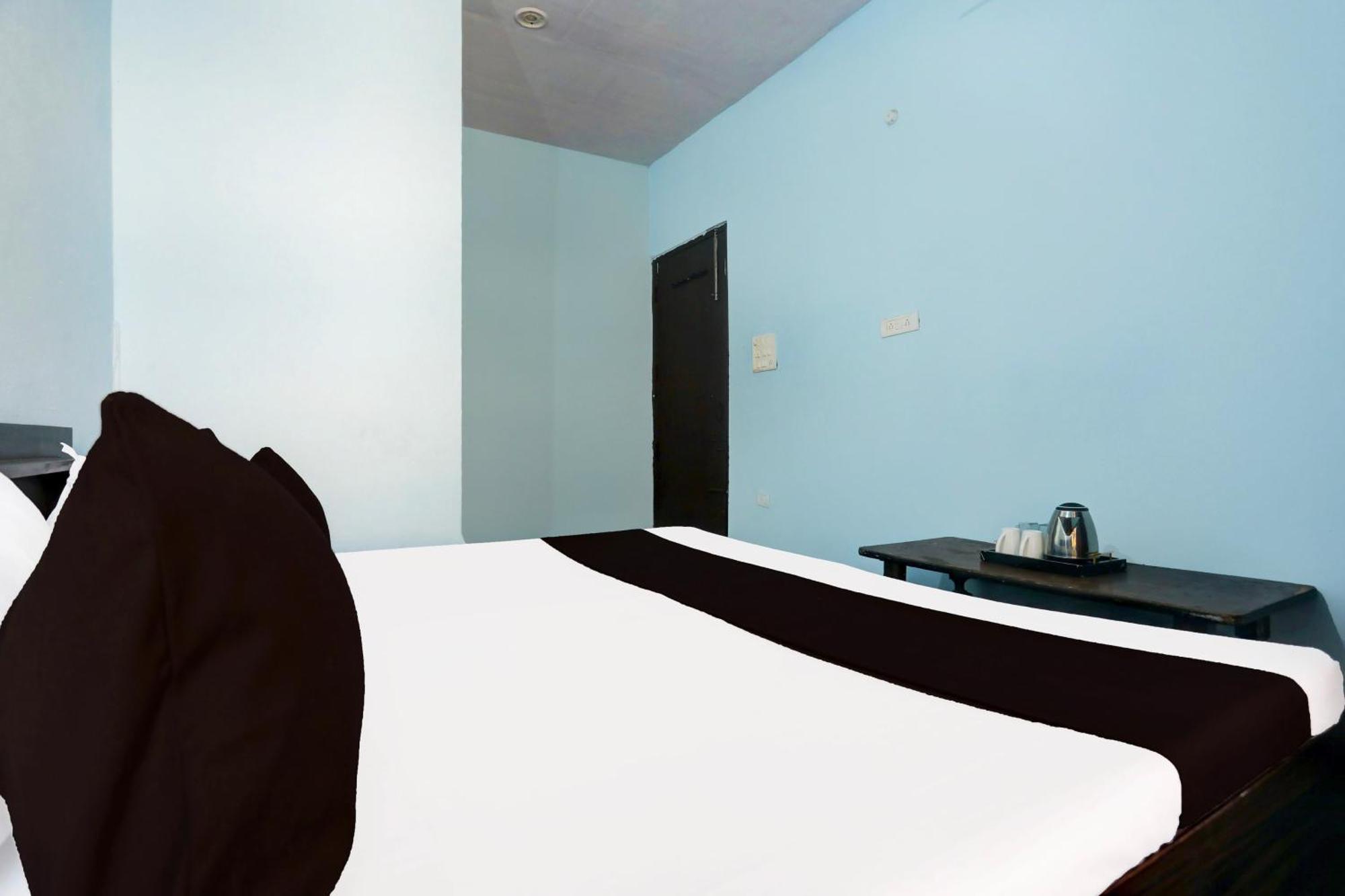 Spot On New Diamond Guest House Rudrapur Dış mekan fotoğraf